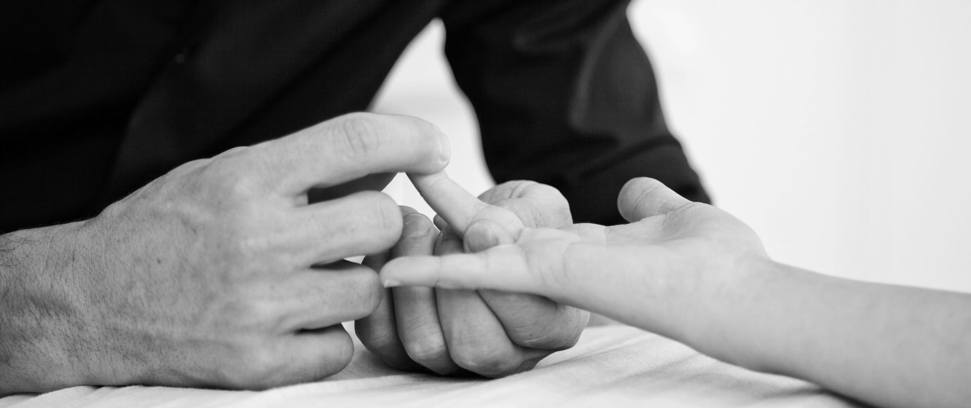 Isele_method_02_Chopstick-technique